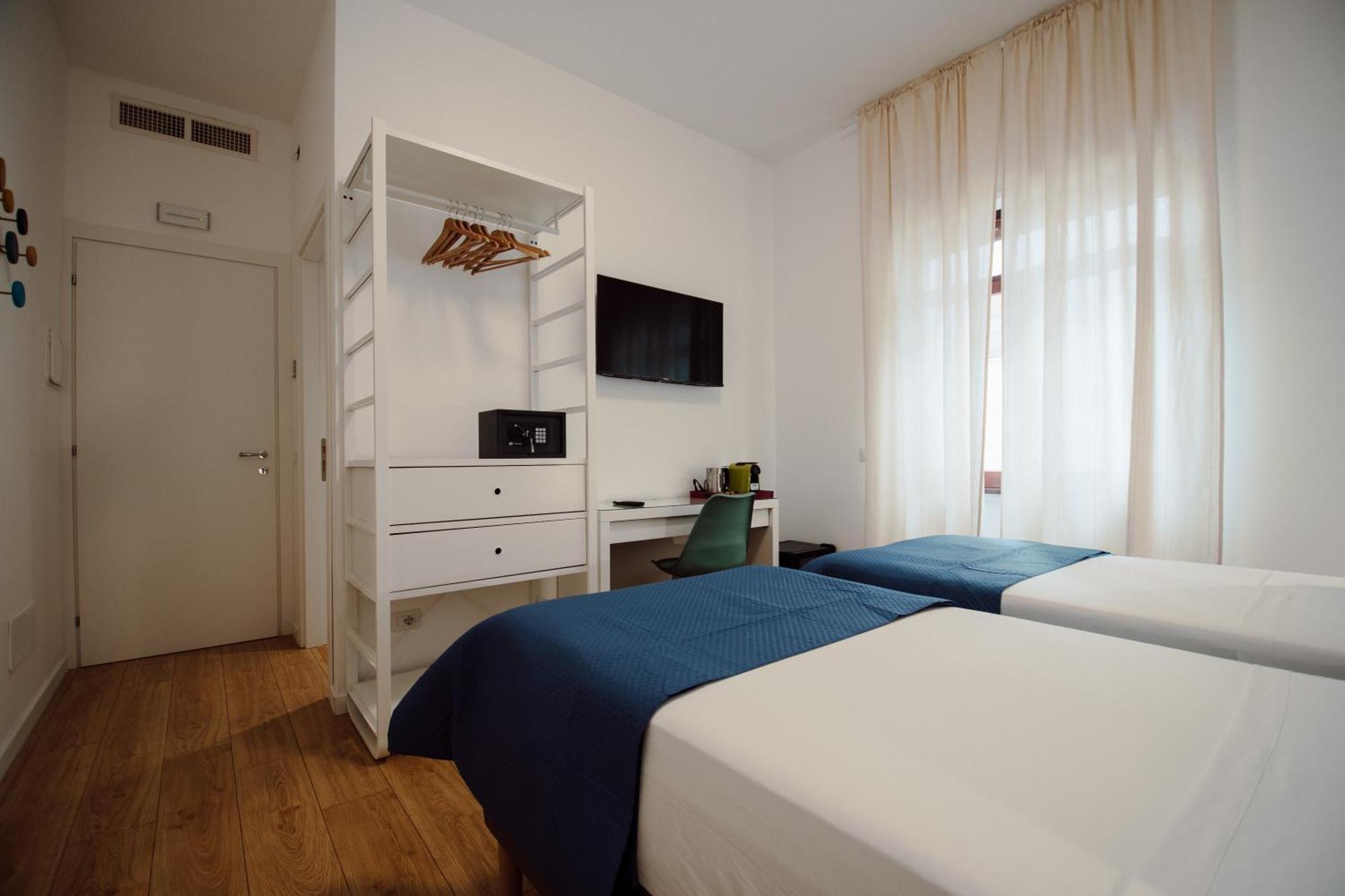 Sweet Dreams Hotel ชิวิตาเวกเกีย ภายนอก รูปภาพ